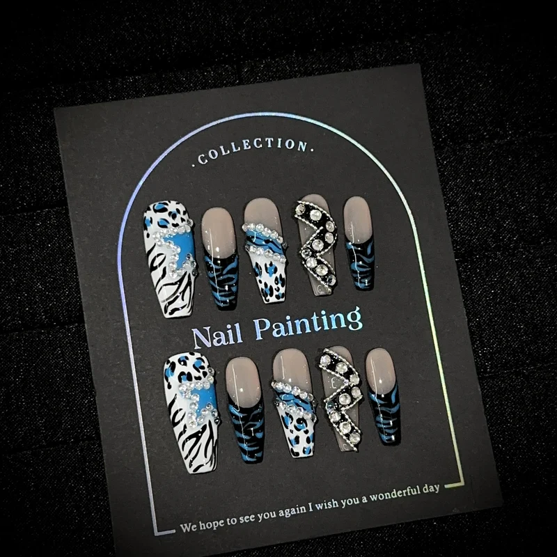 Elegantes Press-On-Nagelkunst-Set