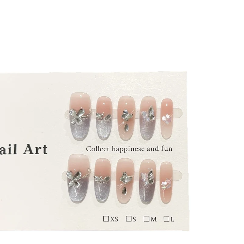 Elegantes florales Press-On-Nagelkunst-Set