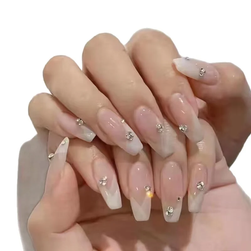 Elegantes mit Strass dekoriertes Press-On Nagelset