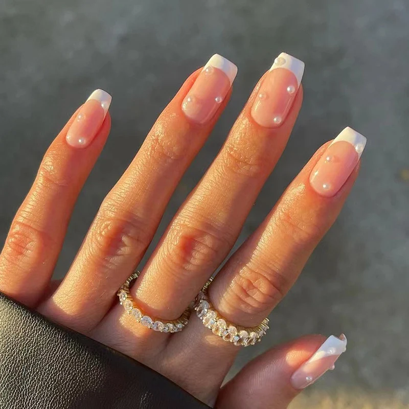 Elegantes Perl-Akzent Press-On Nail Set