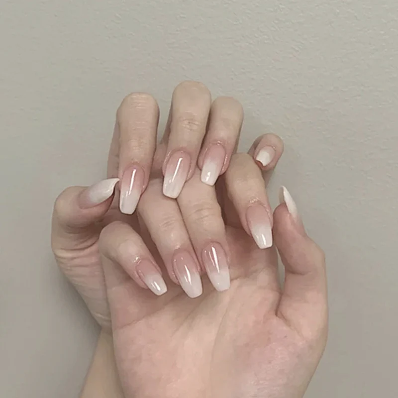 Elegante Gradient Press-On Nägel