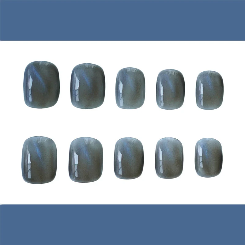 Elegante Glänzende Press-On Nagelkunst
