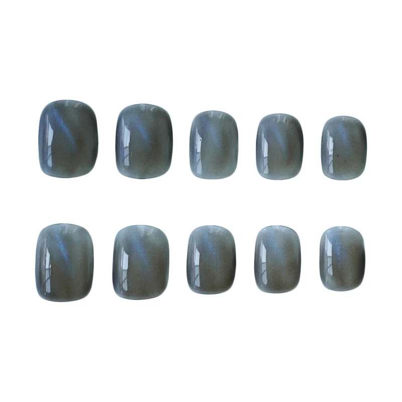 Elegante Glänzende Press-On Nagelkunst