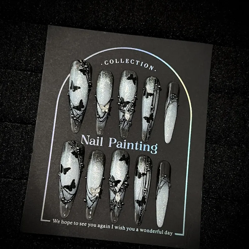 Künstlerisches Schmetterlingsverschönertes Press-On Nagelkunst-Set