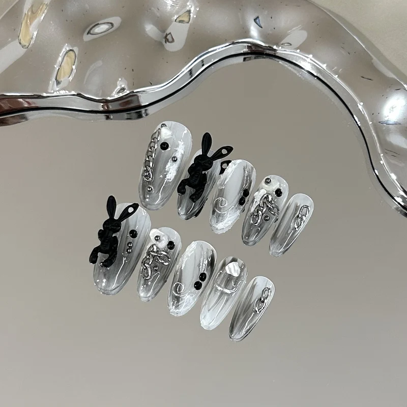 Künstlerisches Bunny-Themen Press-On Nagelset