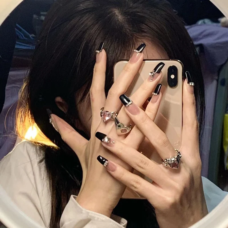 Glamouröses Nageldesign-Set