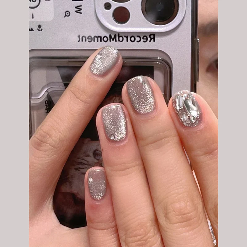 Glamourös Glitter Druck-On Nagelkunst