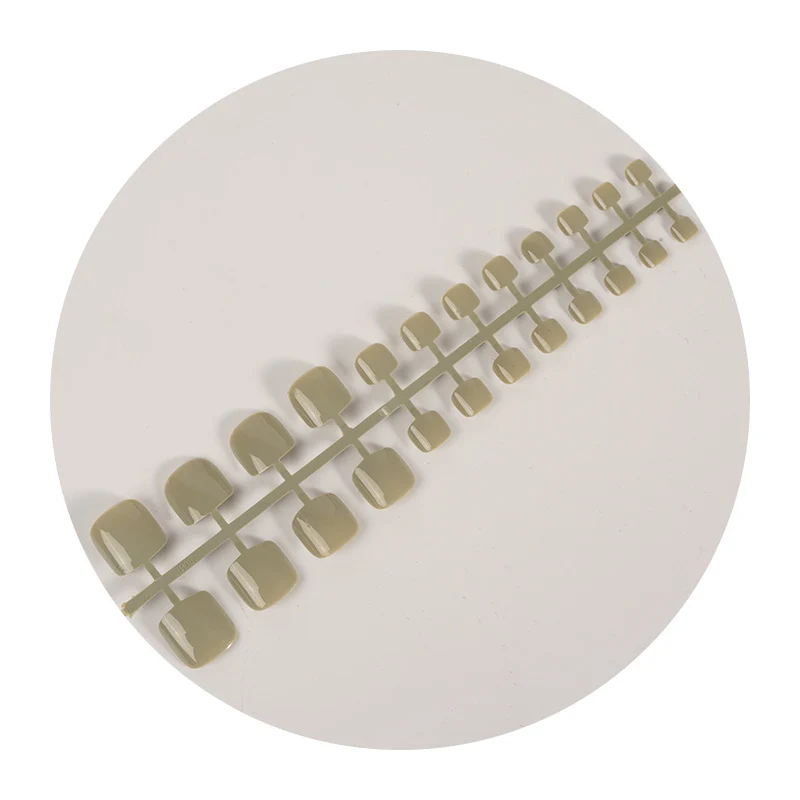 Elegantes quadratisches Press-On-Nagelset