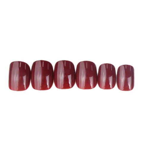 Elegantes Floral Press-On Nagelset