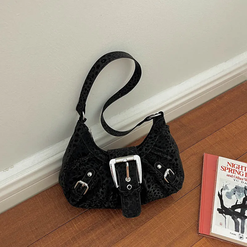 Exotische Texturierte Schultertasche