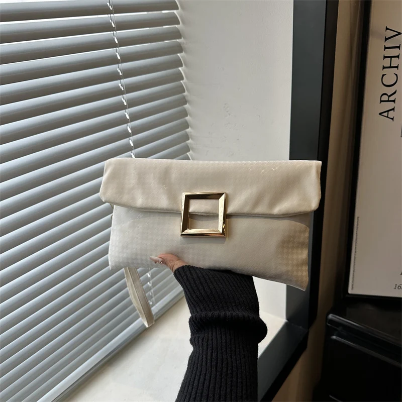 Elegante Texturierte Clutch Tasche