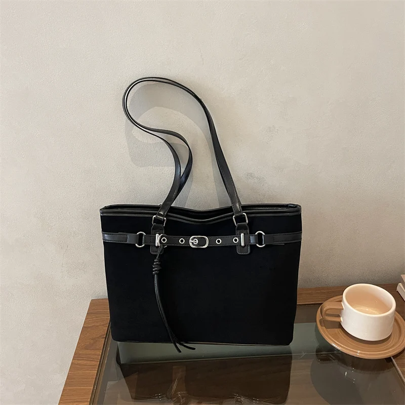 Elegante Wildleder Handtasche