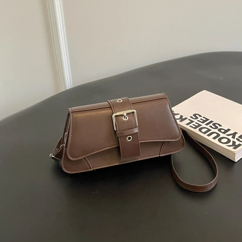 Elegante Handtasche mit Schnallenakzent