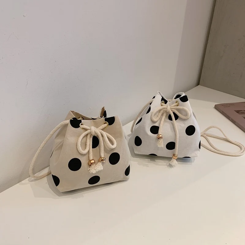Lässige Kordelzug-Punktmuster-Eimer-Tasche