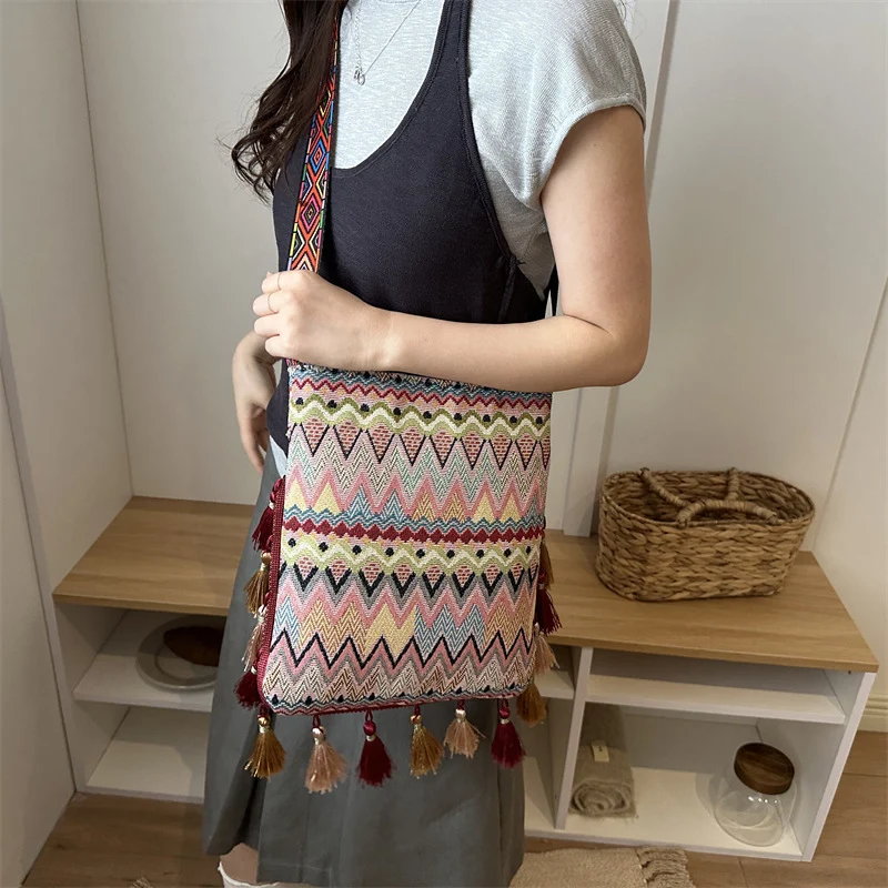 Bohemian Gewebte Schultertasche