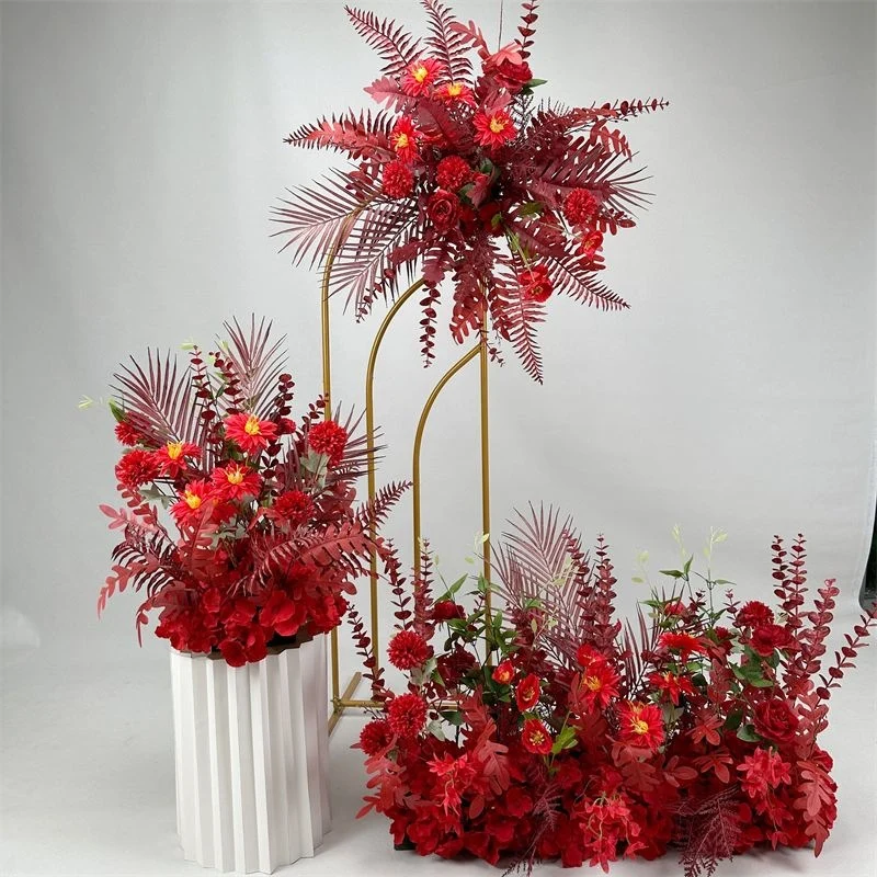 Luxuriöses Faux-Blumen-Mittelstück