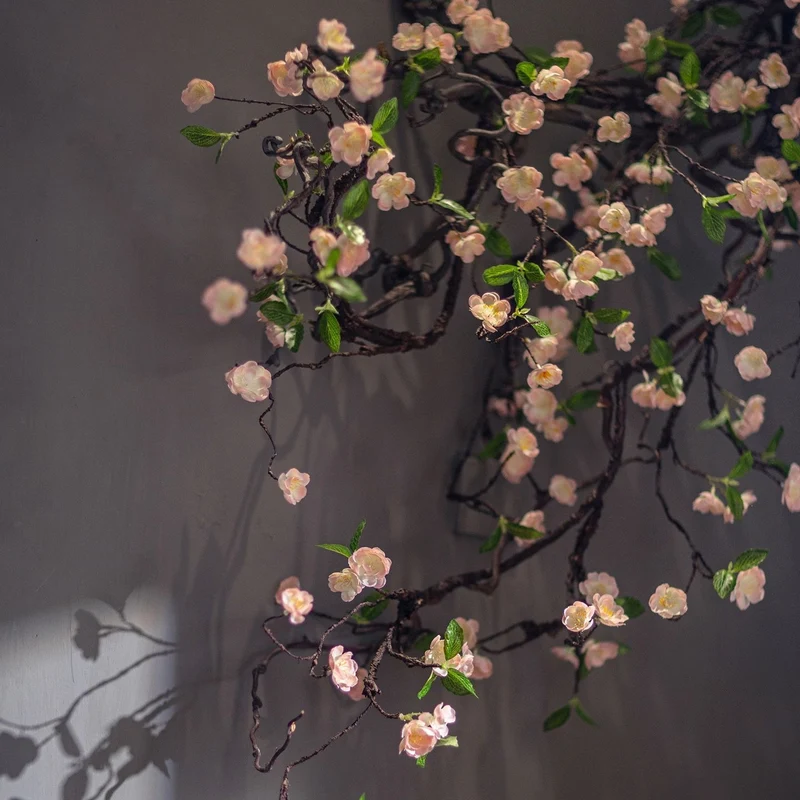 Floral Branch Dekoration