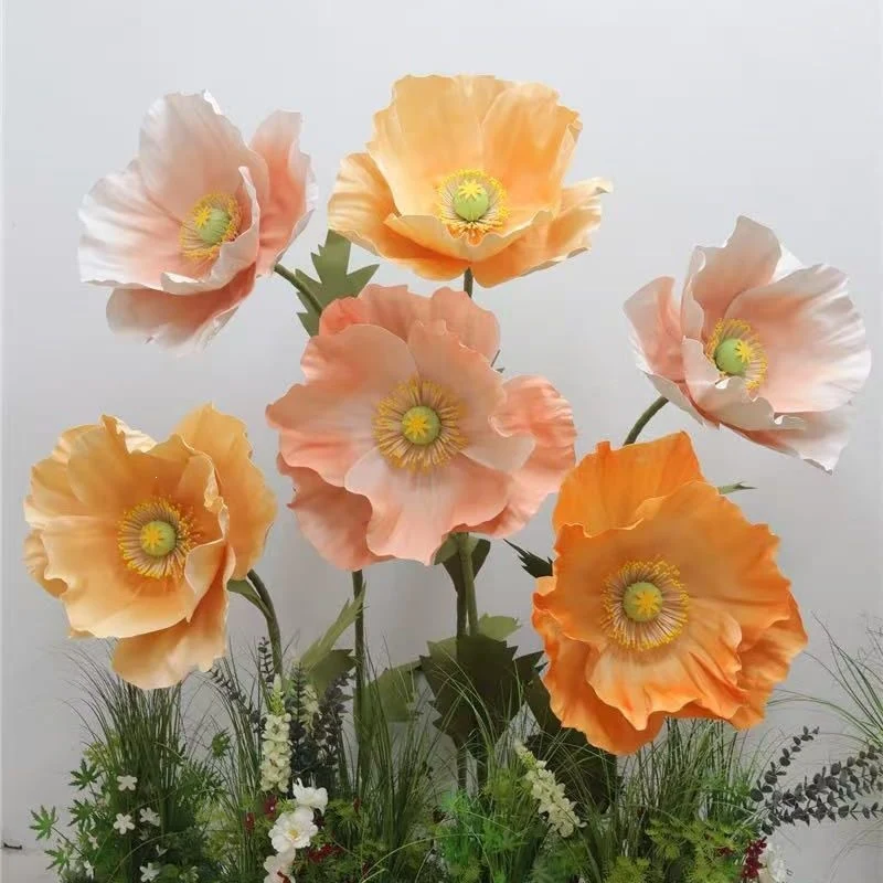 Elegante große Papierblumenanordnung
