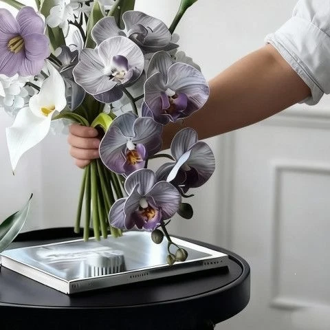 Elegante florale dekorative Anordnung