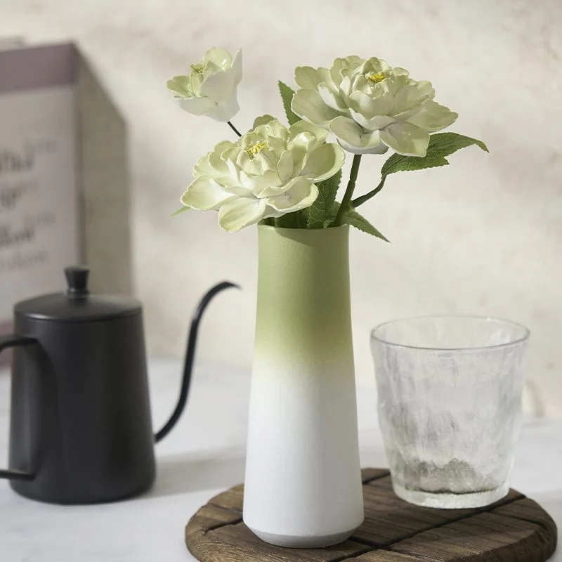 Elegante Keramikblumen-Vase