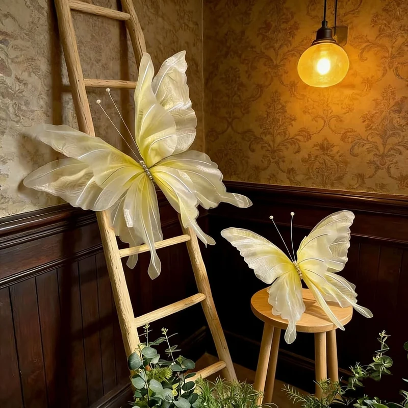Dekorative Schmetterlingsgartenkunst