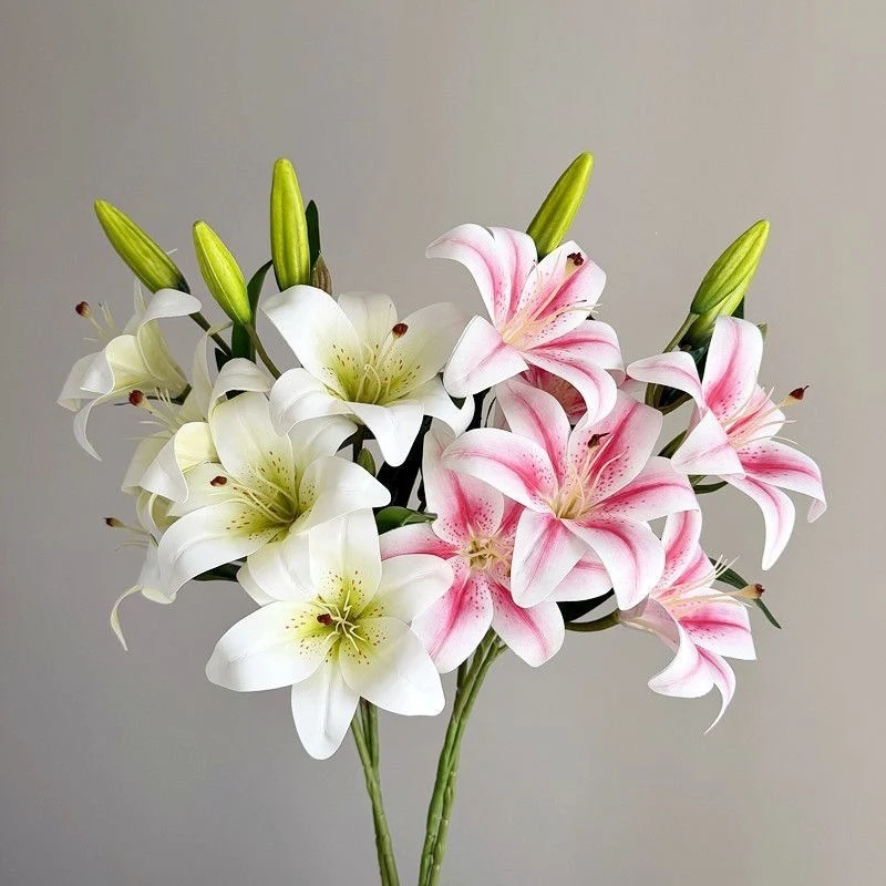 Künstlicher Flieder-Lilienstrauß