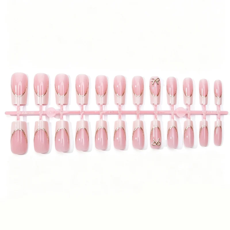 Elegante Französische Spitze Nagelkunst Karnz