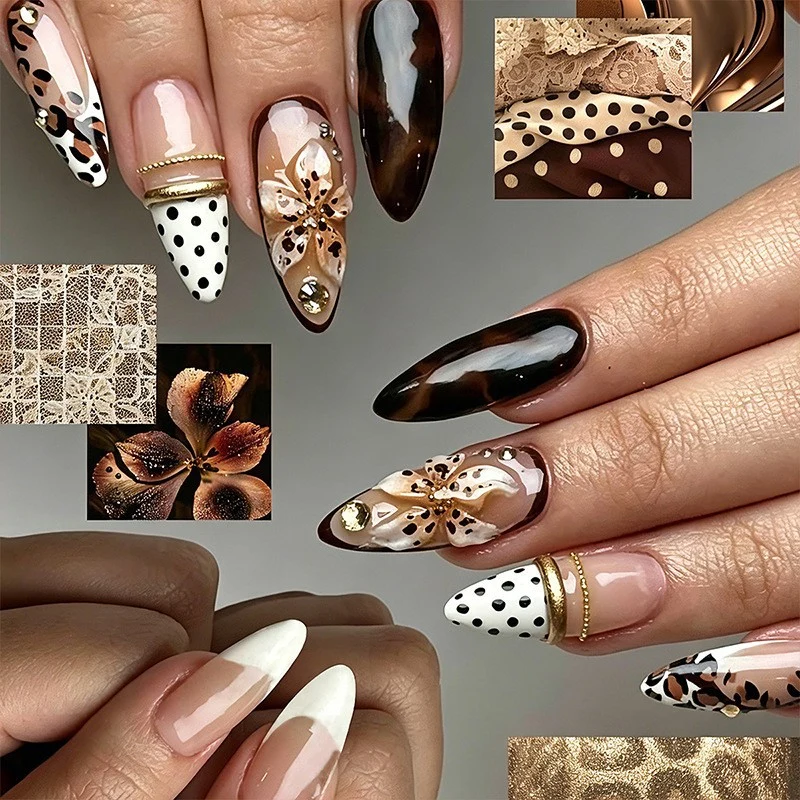 Elegantes und Künstlerisches Press-On Nageldesign-Kit Karnz