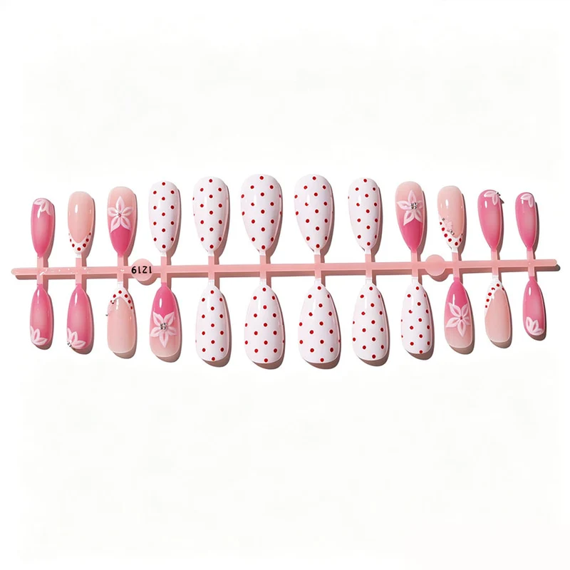 Dekorative Florale Stiletto Nagelkunst Kollektion Karnz
