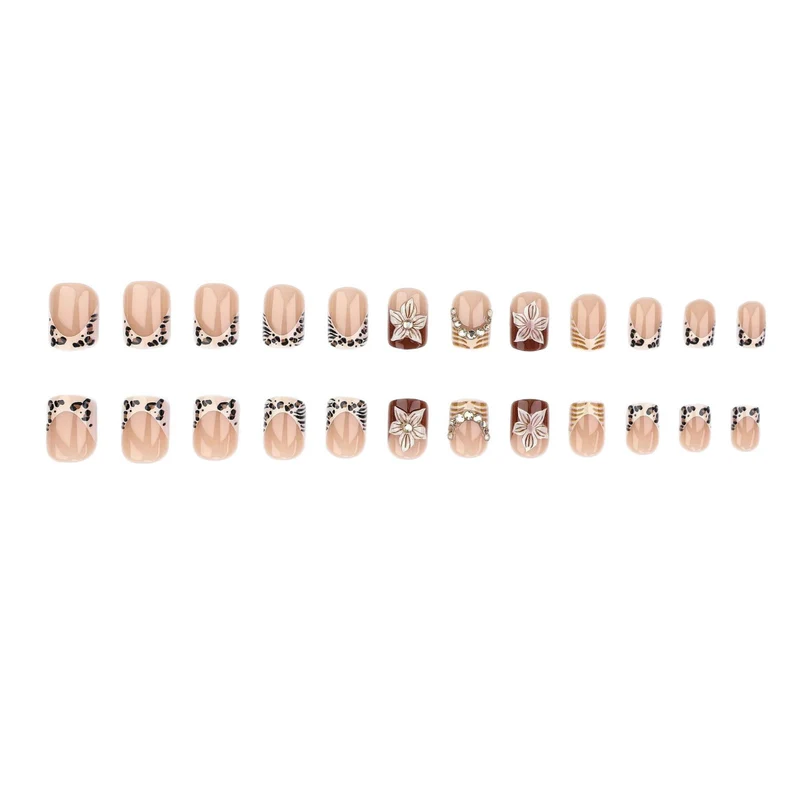 Künstlerisches blumeninspiriertes Press-On-Nagelset Karnz