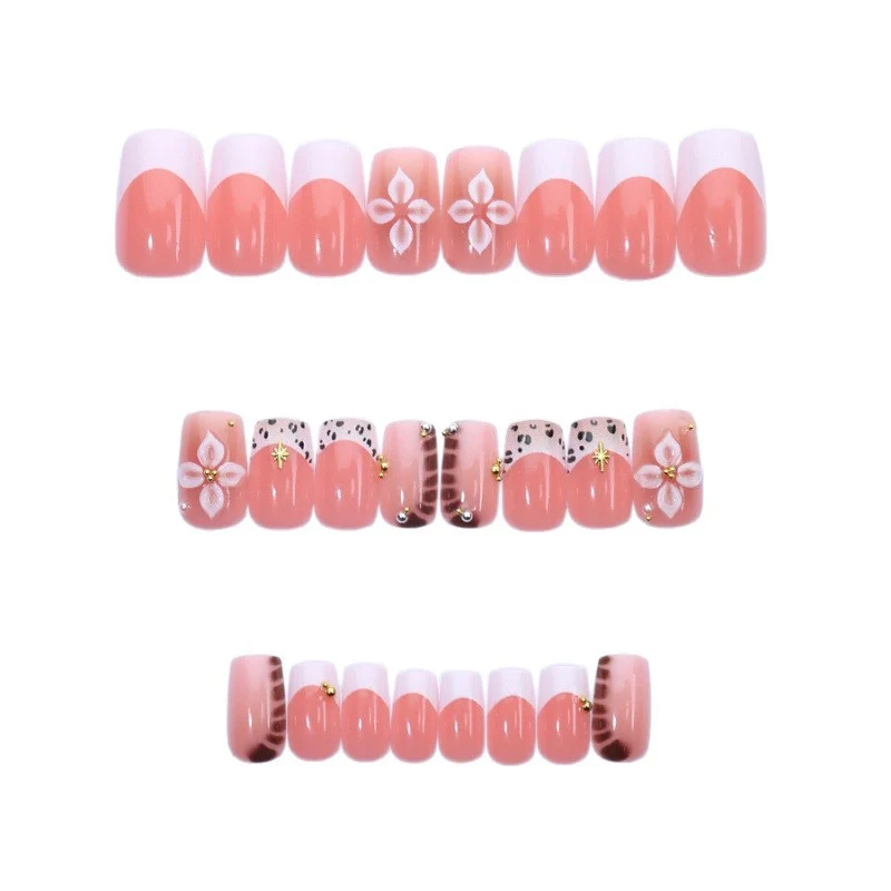 Künstlerisches dekoratives Press-on-Nagelset Karnz