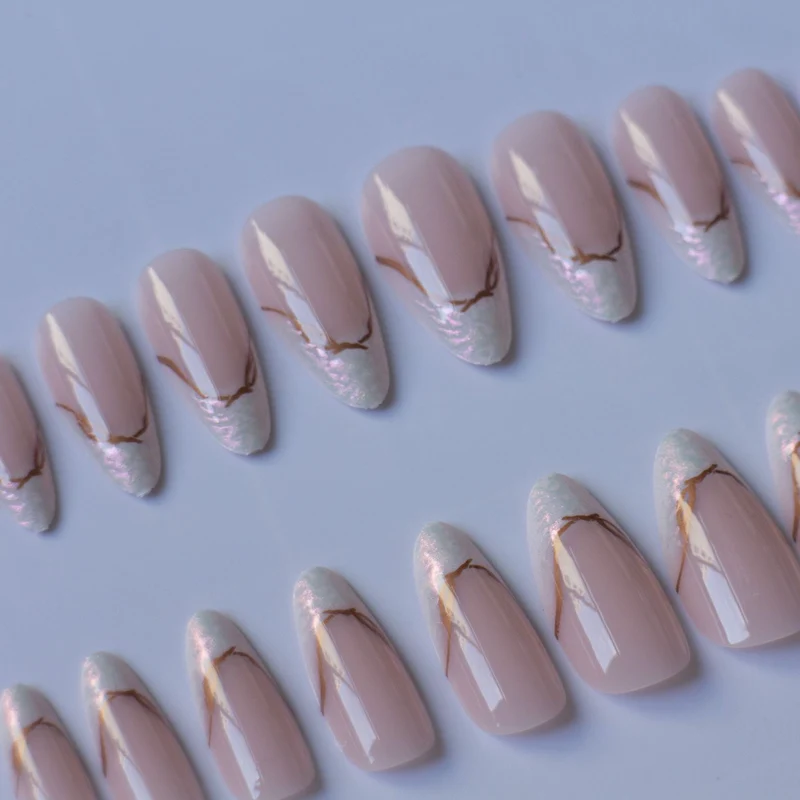 Stilvolle Lange Stiletto Press-On Nägel Karnz