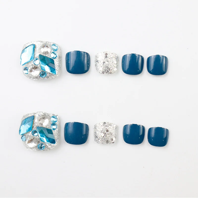 Rhinestone-beschlagene Press-On Fußnagel Set Karnz