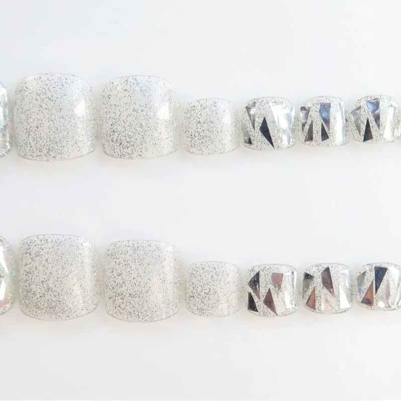 Premium Glitzernde Press-On Nagelkunst Set Karnz