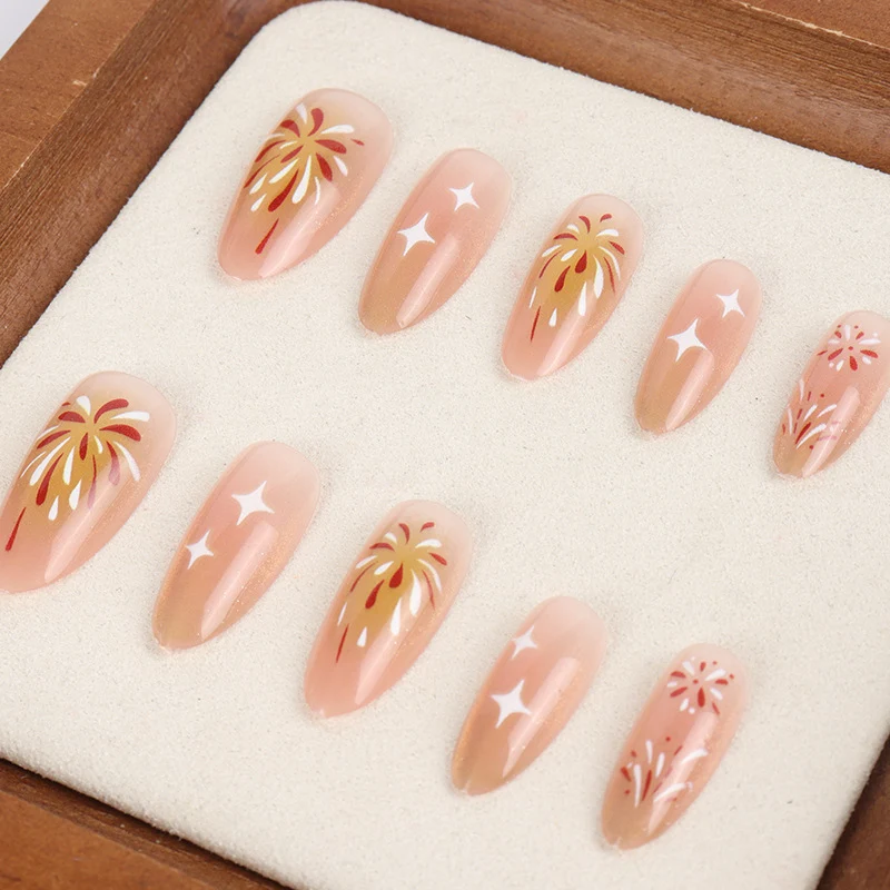 Handgefertigtes Press-On Nagelkunst-Set Karnz
