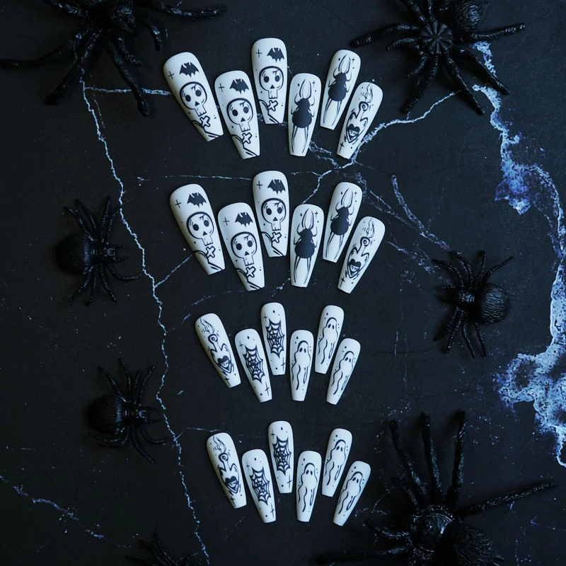 Halloween-Themen Press-On Nagelset Karnz