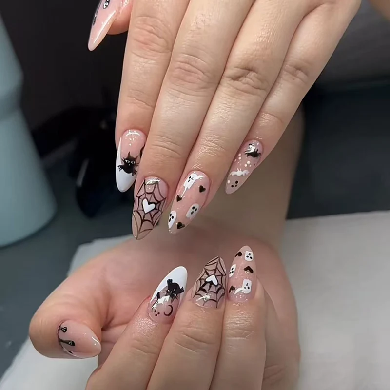 Halloween-Themen Press-On Nagelkunst Karnz