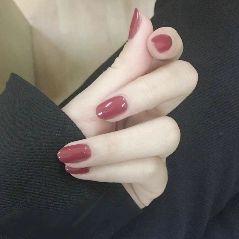 Glänzender Langzeit-Nagellack Karnz