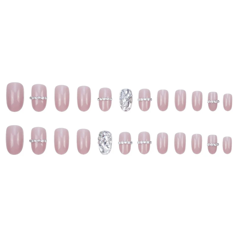 Glamouröse Strass-geprägte Press-On Nagelset Karnz