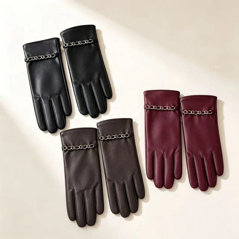 Chic Lederhandschuhe mit Kettendetails Karnz