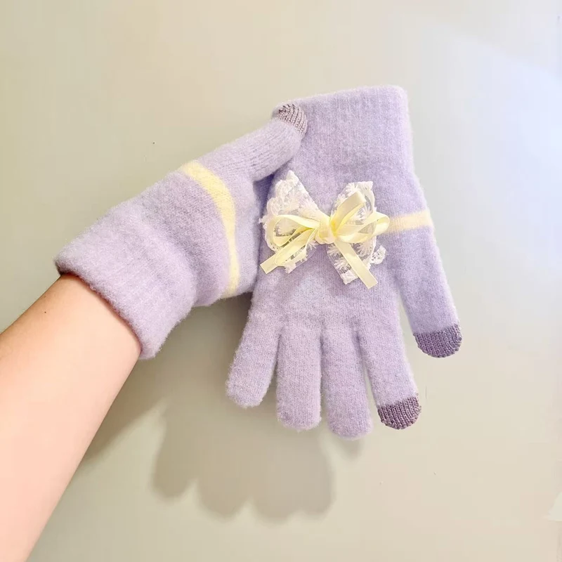 Schmetterlingsverzierte Touchscreen-Handschuhe Karnz