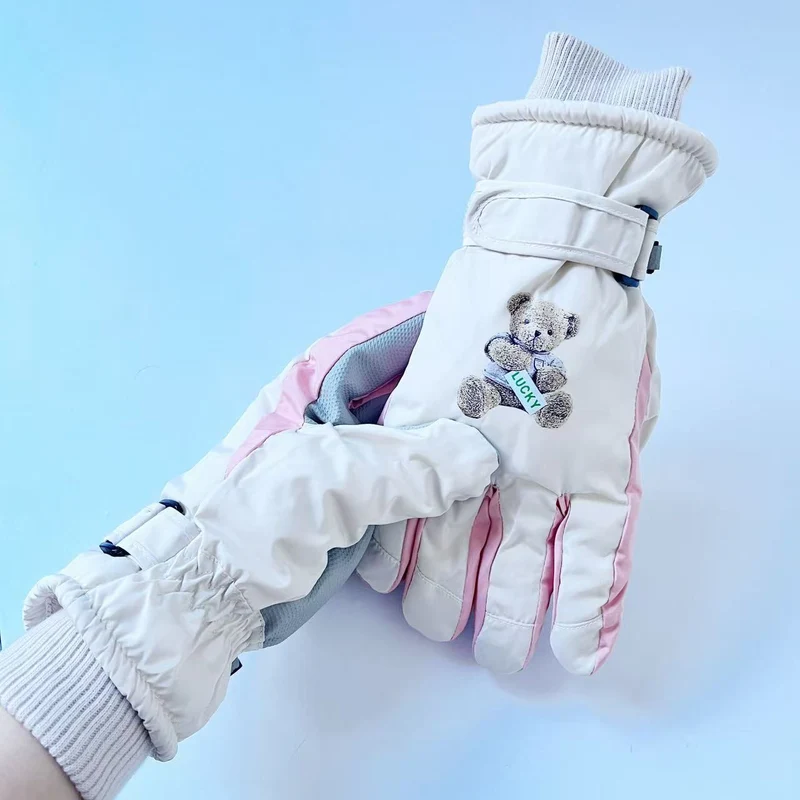 Isolierte Wintersporthandschuhe Karnz