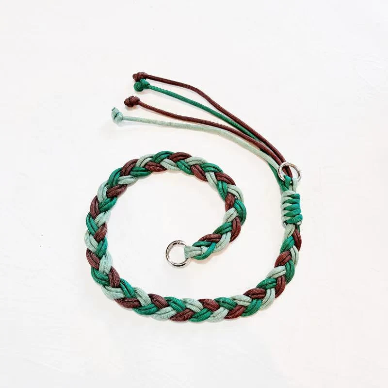 Dekorativer geflochtener Gürtel Karnz