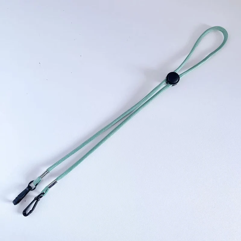 Verstellbares Utility-Seil mit Clips Karnz
