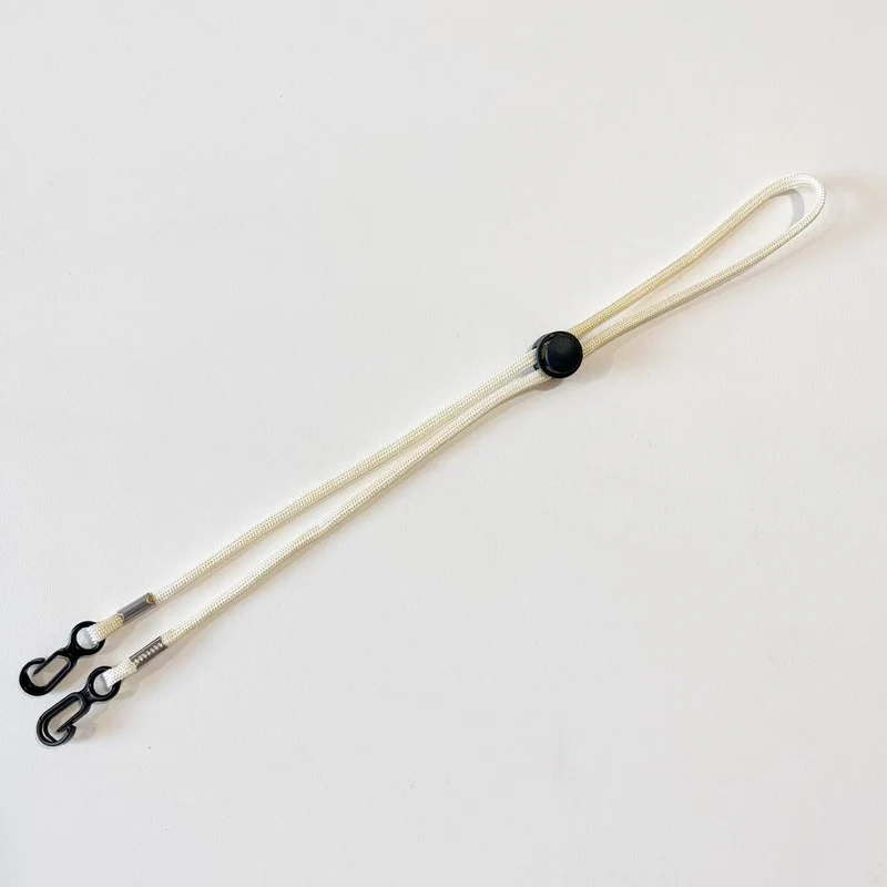 Verstellbares Utility-Seil mit Clips Karnz