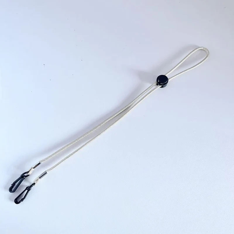 Verstellbares Utility-Seil mit Clips Karnz