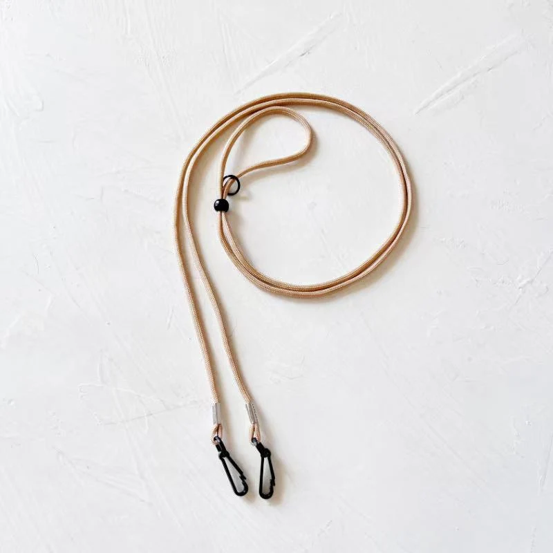Verstellbarer Brillenhalter Karnz