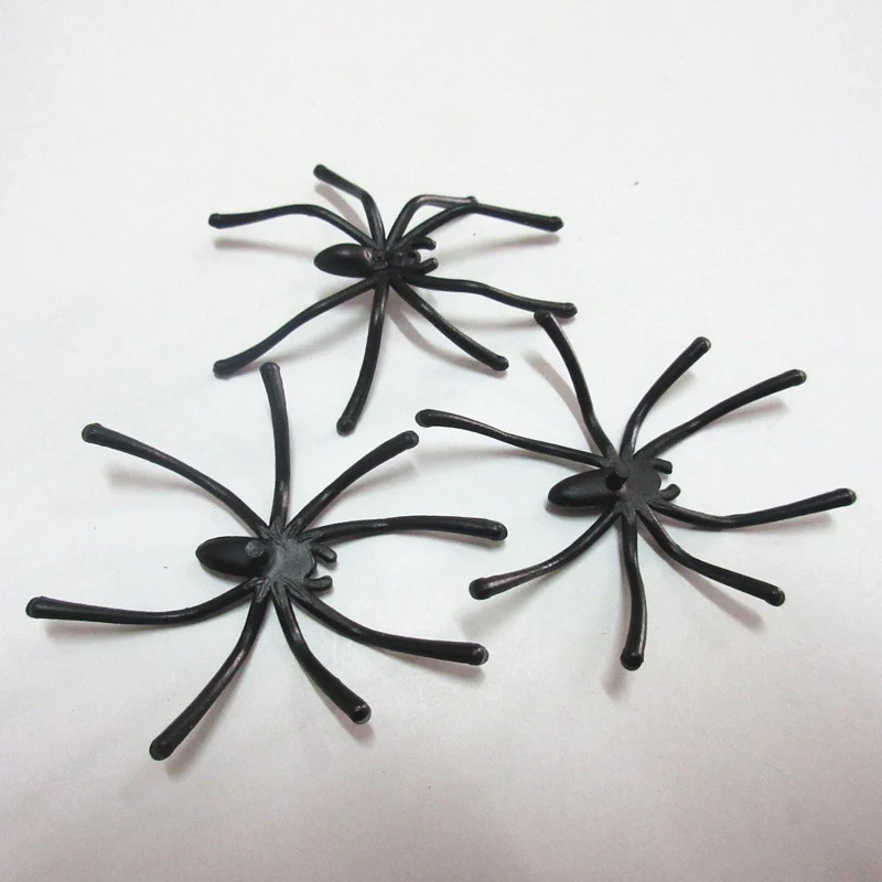 Realistische Spinnenfiguren-Set Karnz