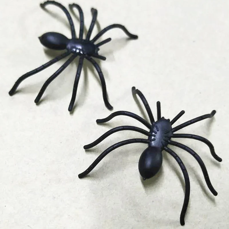Realistische Spinnenfiguren-Set Karnz