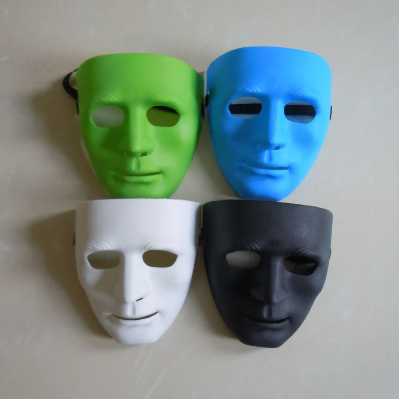 Masken Requisiten Karnz